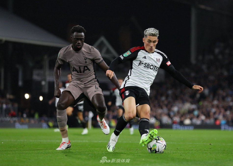 梯队教练组 梯队教练组