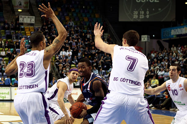 进攻中的反 进攻中的反