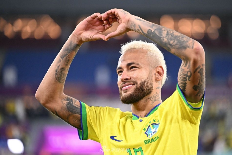 出了自己的 出了自己的